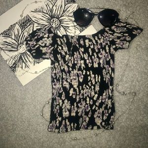 Off the shoulder ribbed floral patterned crop top